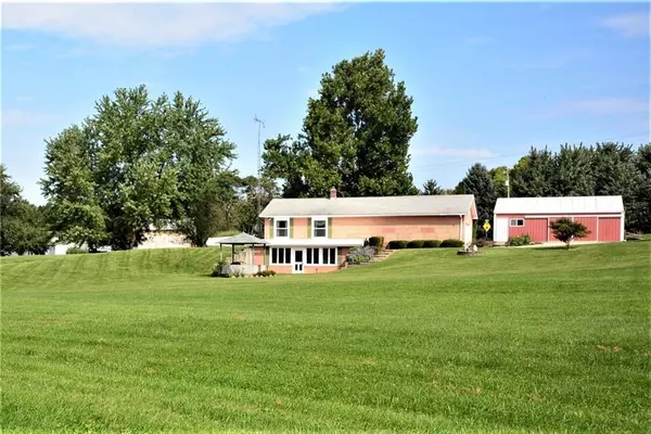 11207 Shelby Freyburg Road, Wapakoneta, OH 45895