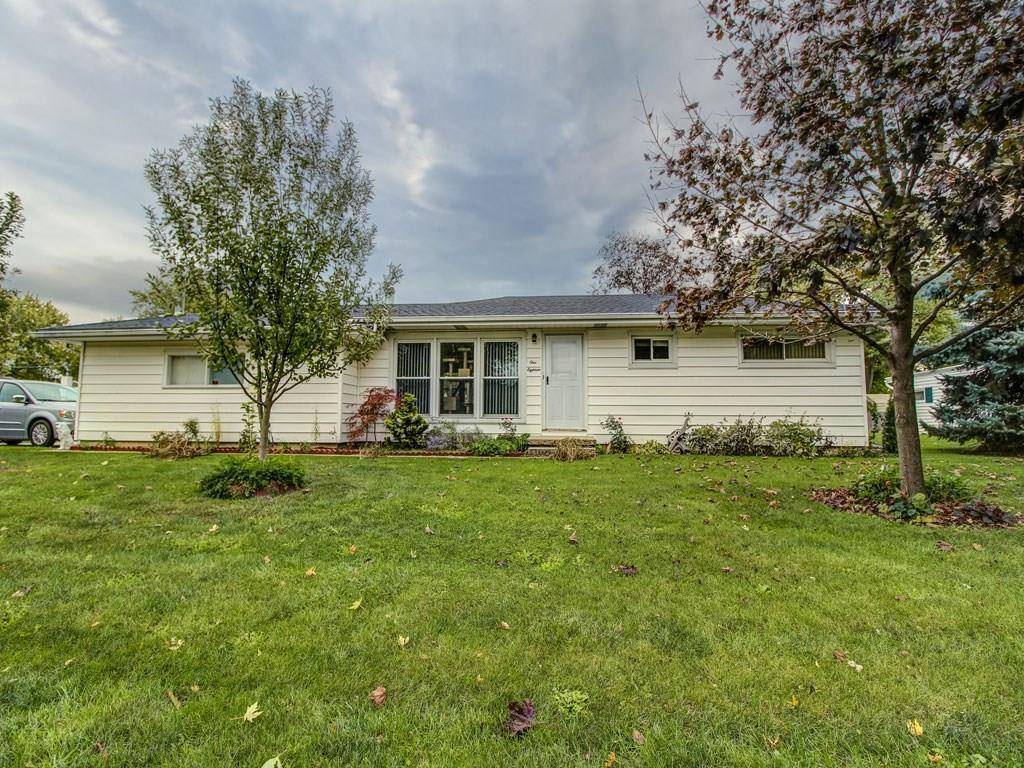 Wapakoneta, OH 45895,118 Cherry Lane