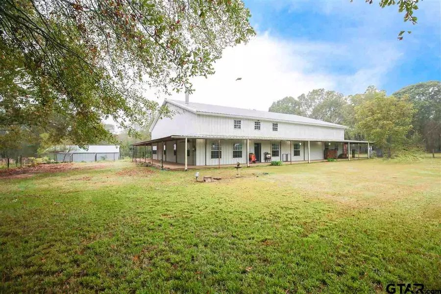 424 W Twin Creek Tail, Troup, TX 75789