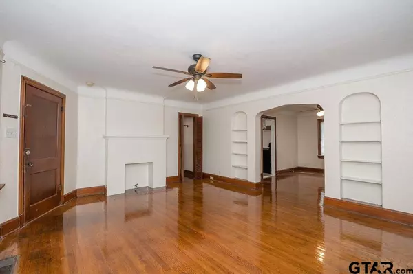 Tyler, TX 75701,122 Rowland Place