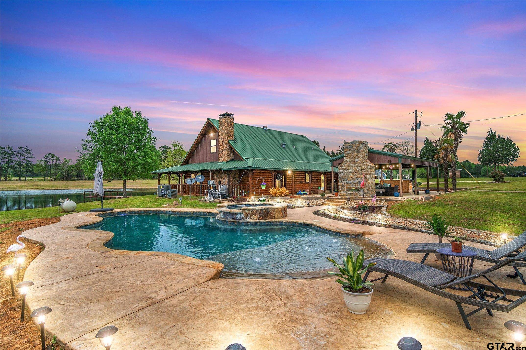 21184 County Road 2162, Troup, TX 75789