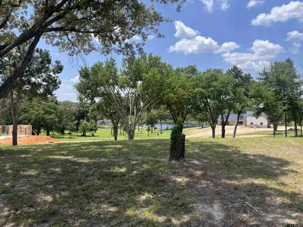 14471 Meadow Glen, Lindale, TX 75771