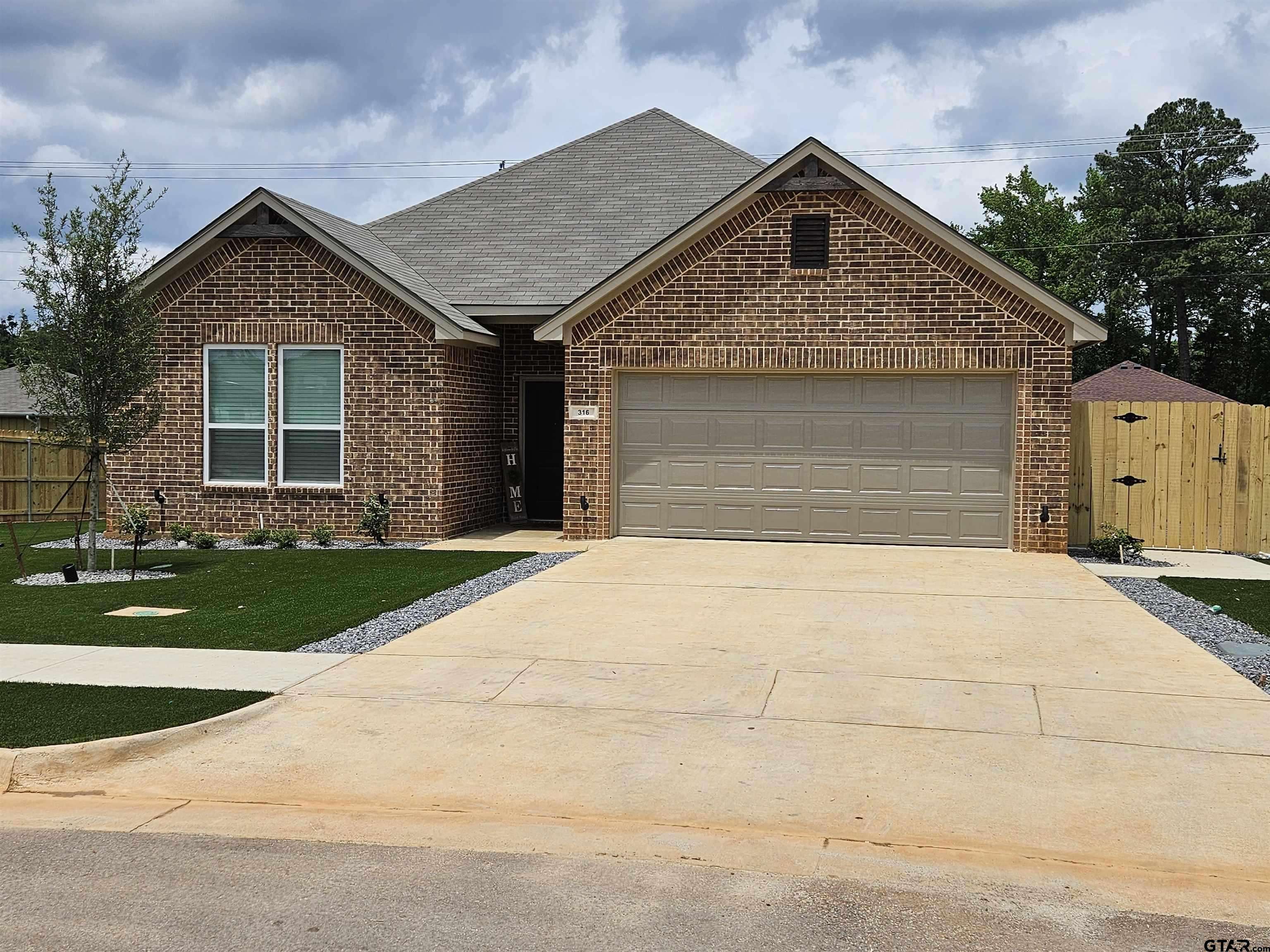202 Shahan Trail, Whitehouse, TX 75791