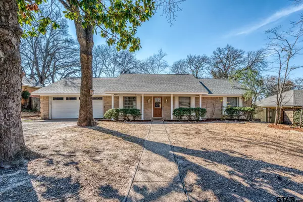 4523 Aberdeen, Tyler, TX 75703