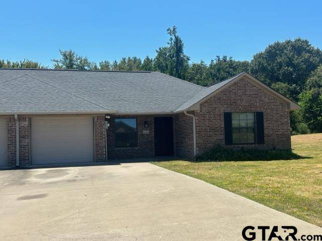 13383 Country Meadow Ln, Lindale, TX 75771