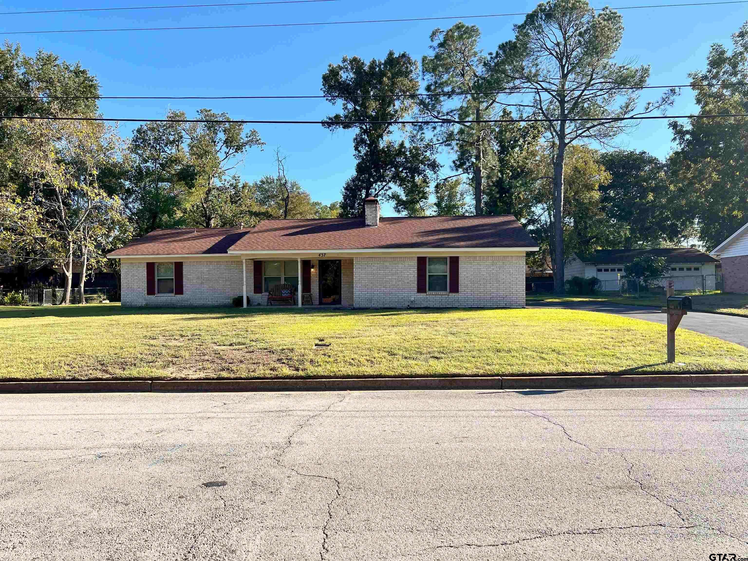 437 Ronnette Dr, Tyler, TX 75703