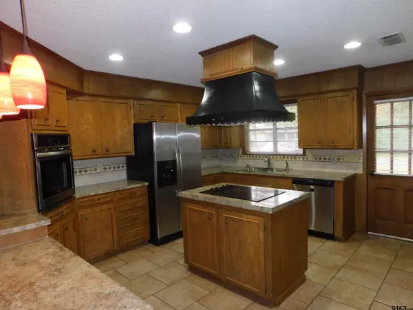 Hideaway, TX 75771,302 ROSEWOOD