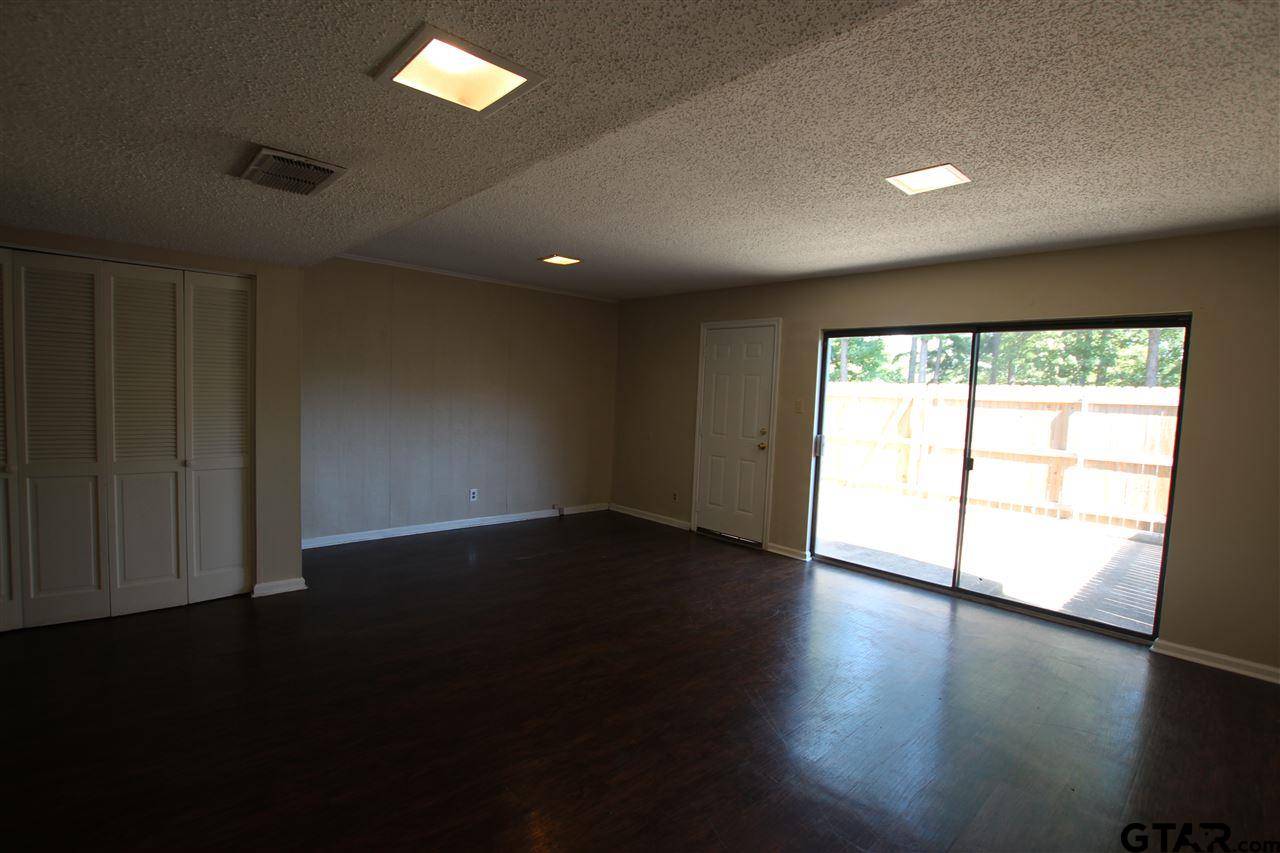 Tyler, TX 75701,2524 Delmar
