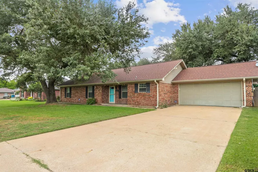 203 Nelson St, Rusk, TX 75785