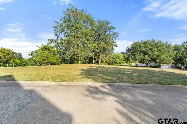 Tyler, TX 75703,7003 Ridge Place