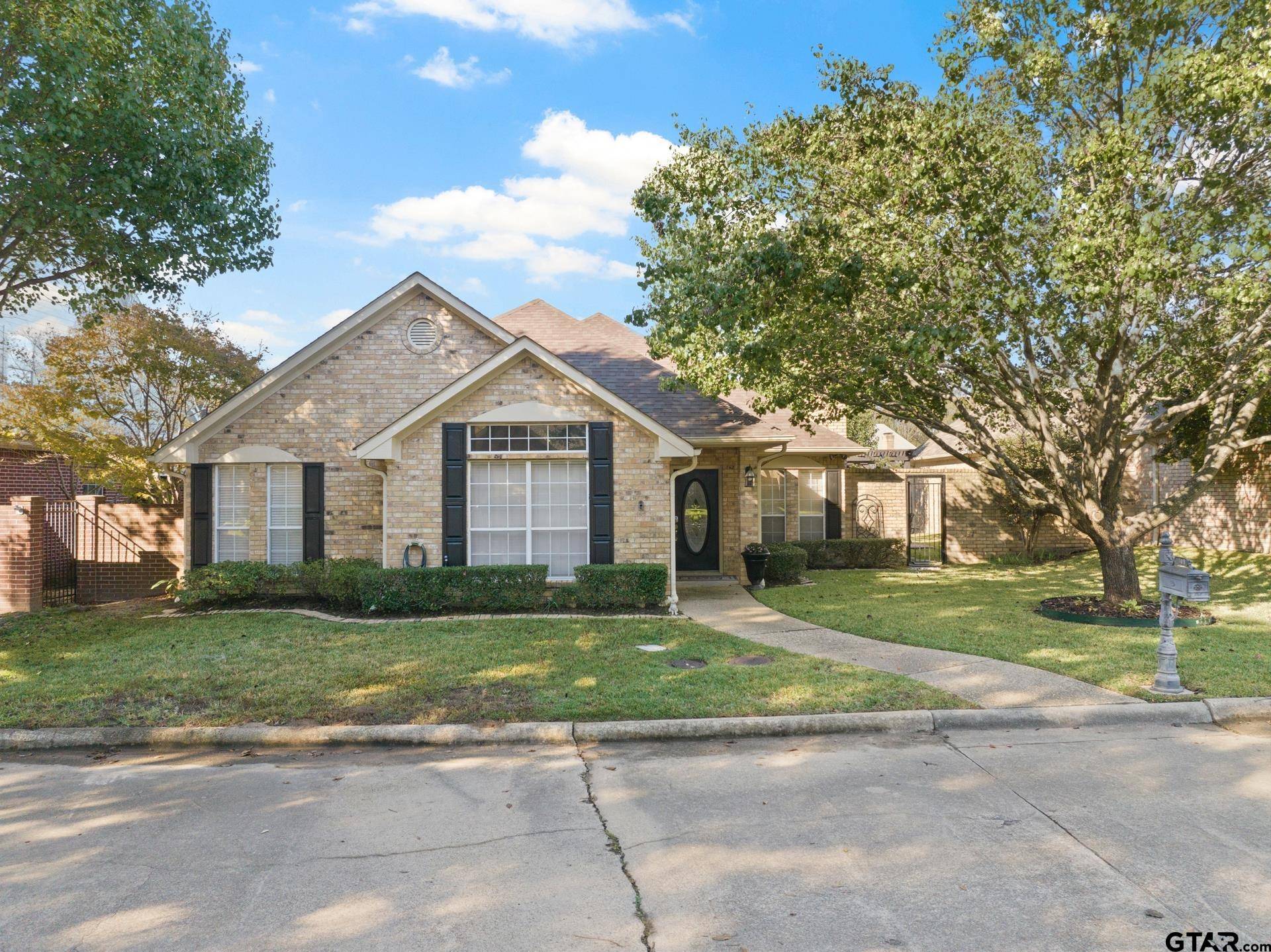 505 Redfearn Court, Mt Pleasant, TX 75455