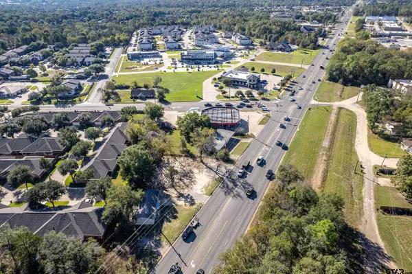Tyler, TX 75703,5102 Old Jacksonville Hwy