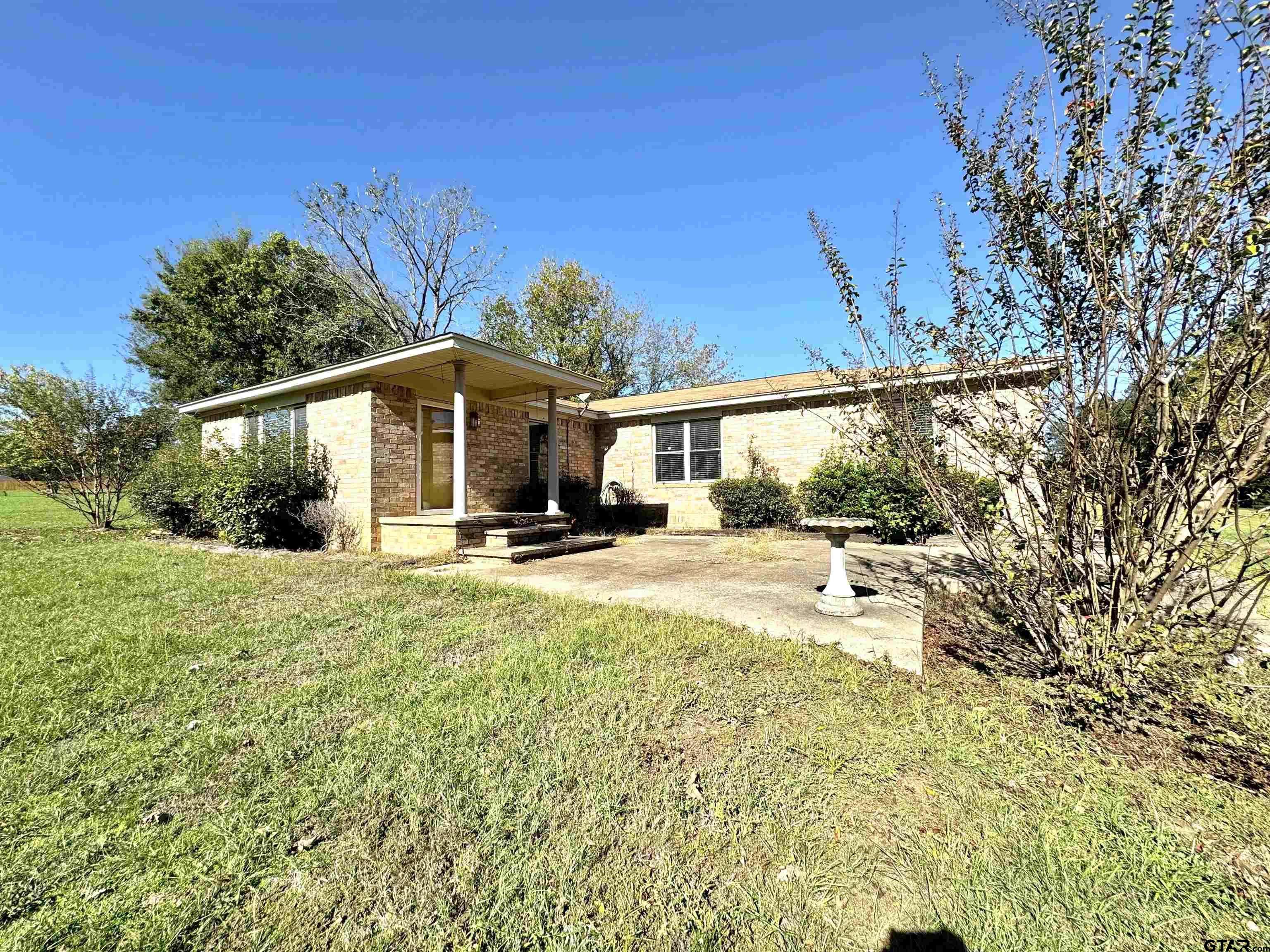 Troup, TX 75789,10795 Hwy 135 N