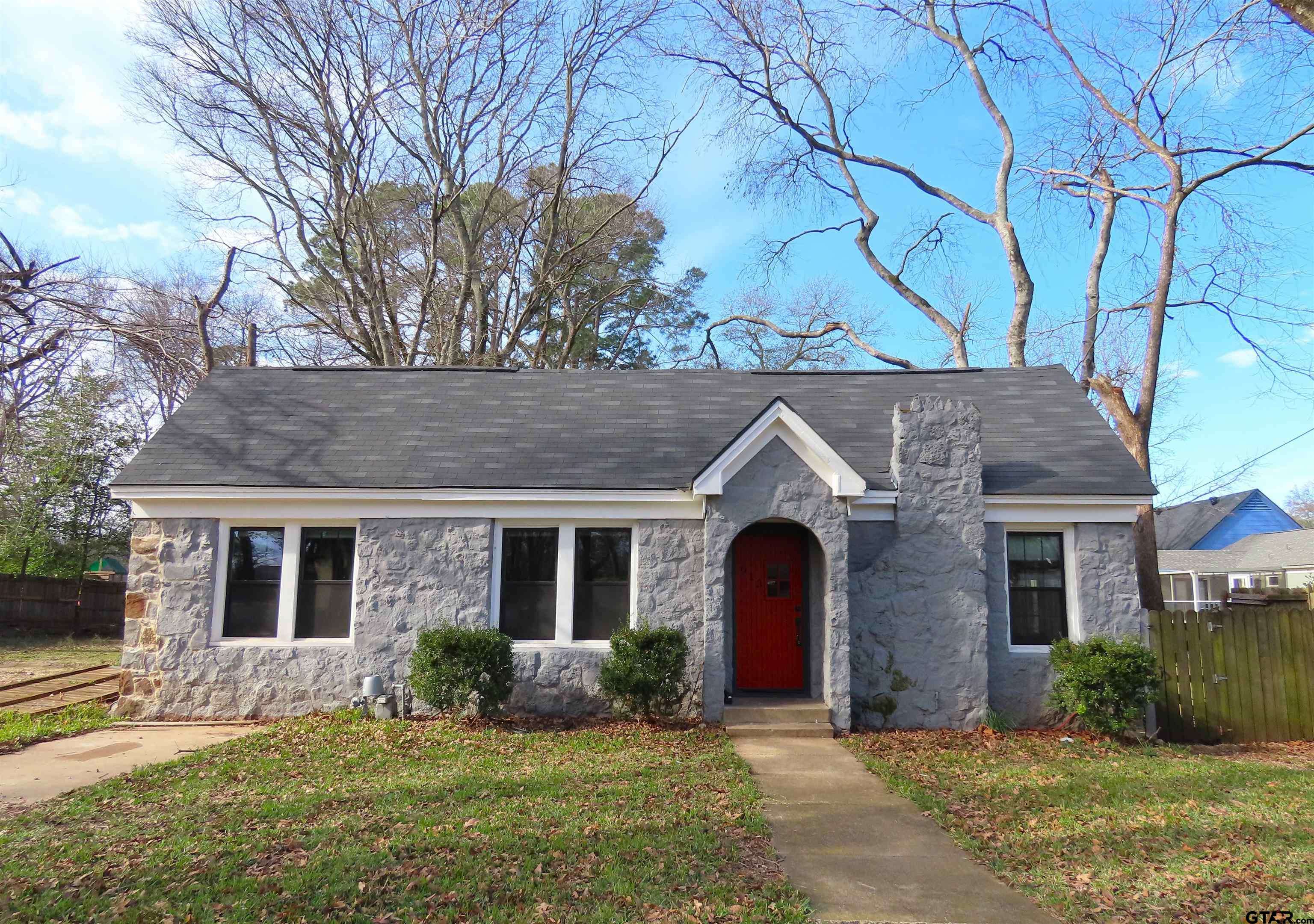 613 S Palace, Tyler, TX 75701
