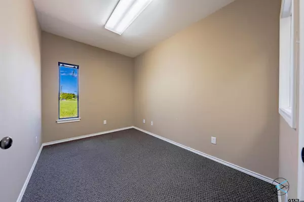Gun Barrel City, TX 75156,210 W Main Street #31