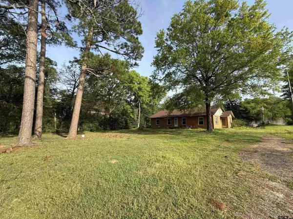 Pittsburg, TX 75686,615 Quitman