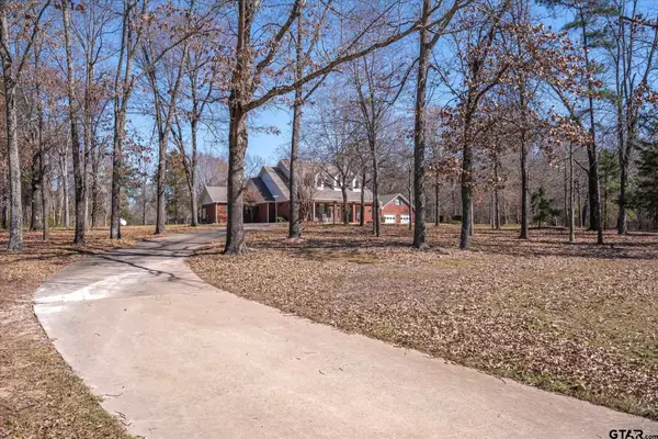 2833 FM 1801, Mineola, TX 75773
