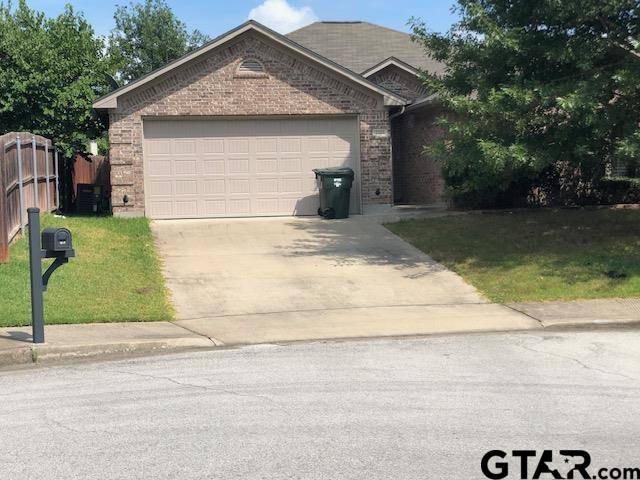 2533 Meadowland Ct, Tyler, TX 75707