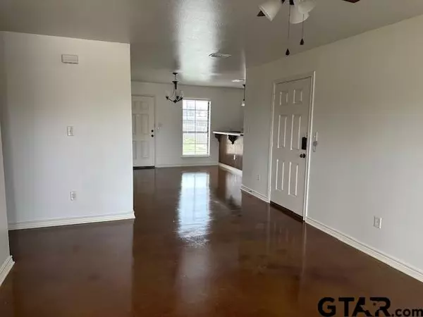 Lindale, TX 75771,19540 County Road 4108