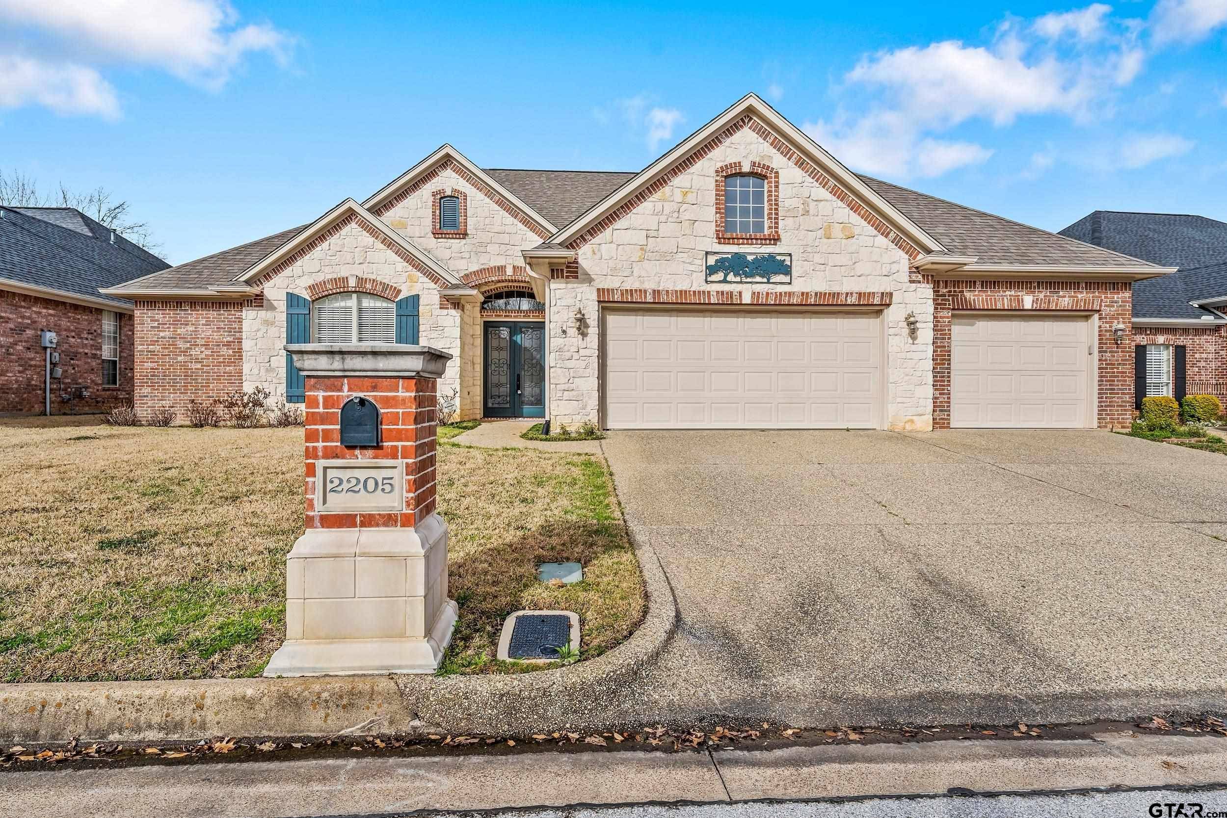 2205 Dover, Tyler, TX 75703