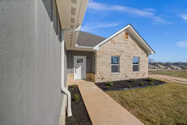Winona, TX 75792,203 Toro Dr