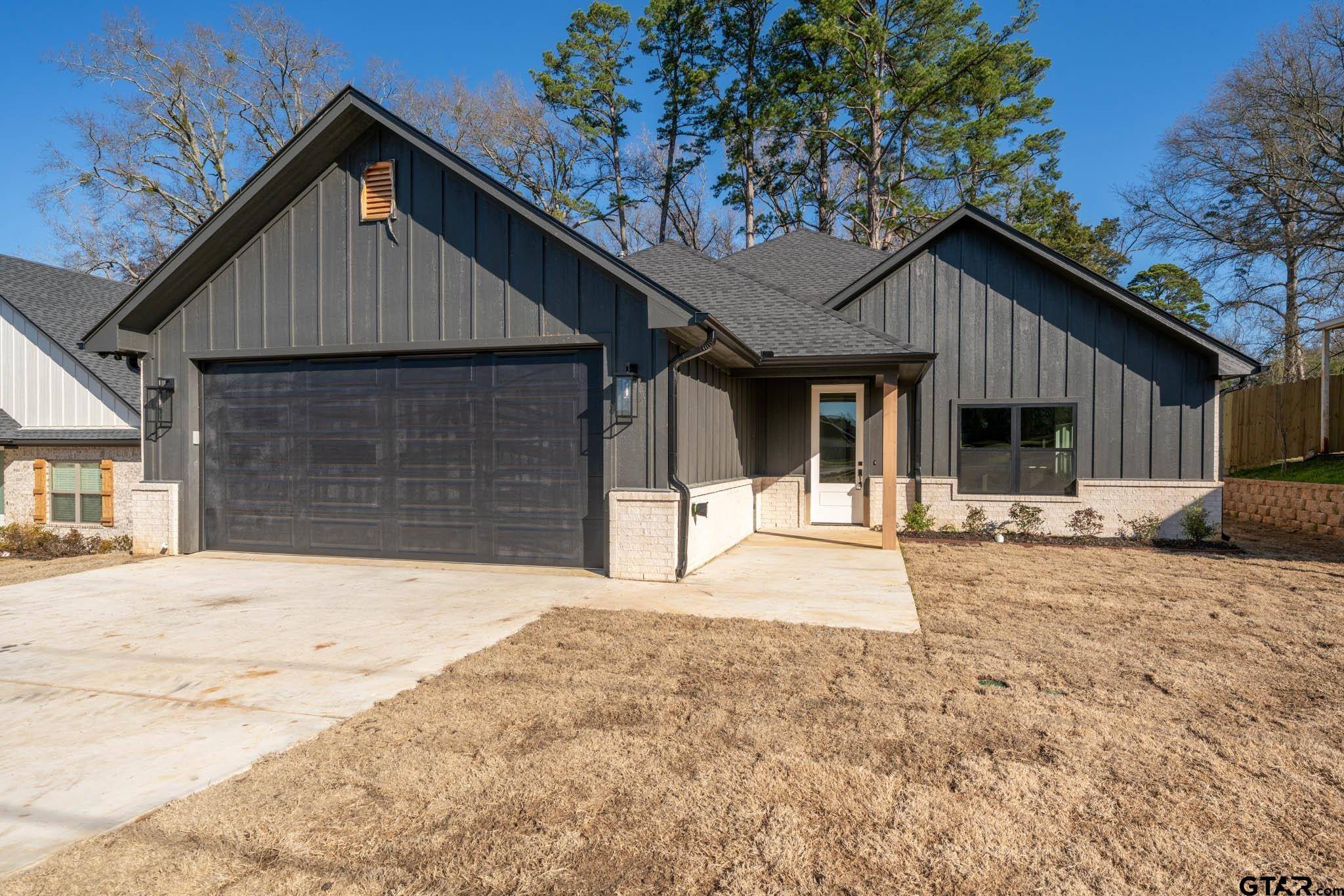 109 Ruth, White Oak, TX 75693
