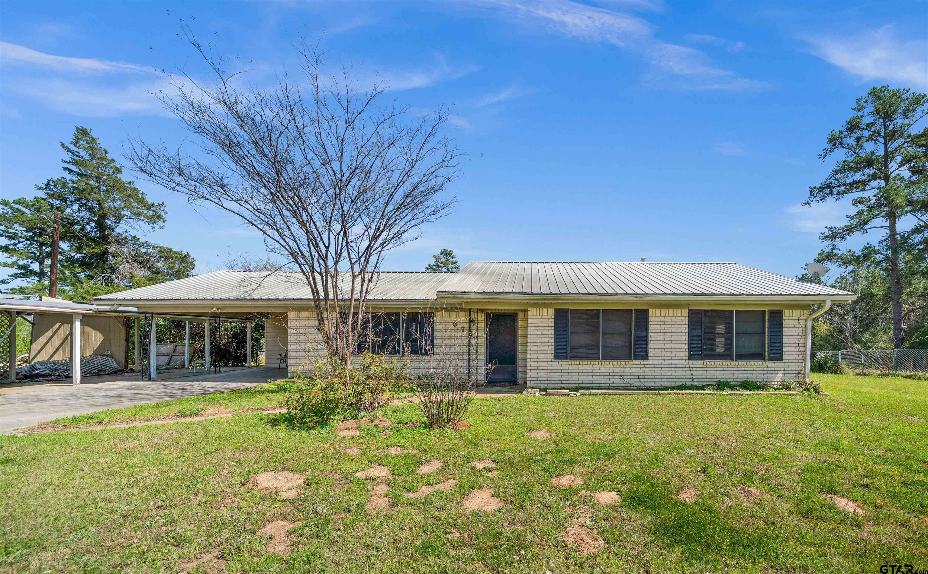 673 County Road 1306, Rusk, TX 75785
