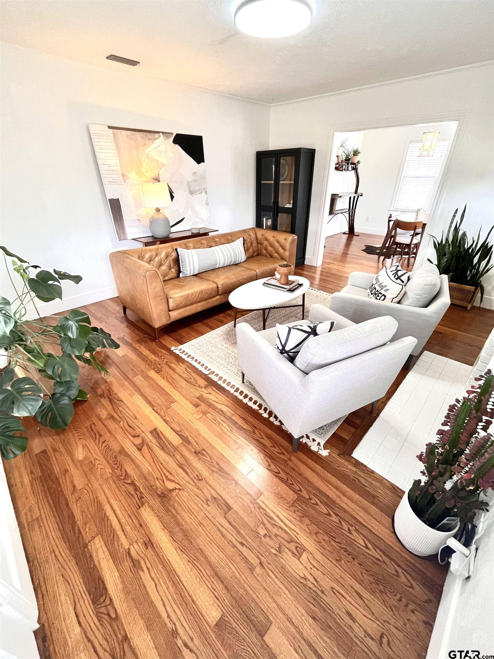 Tyler, TX 75701,902 W Rusk