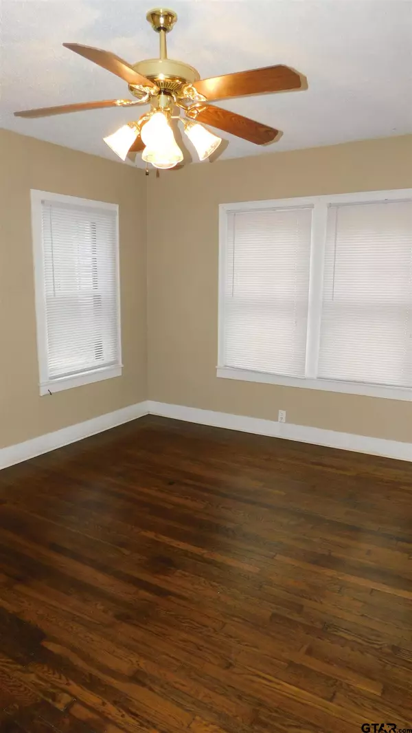 Tyler, TX 75702,502 S Fannin #101