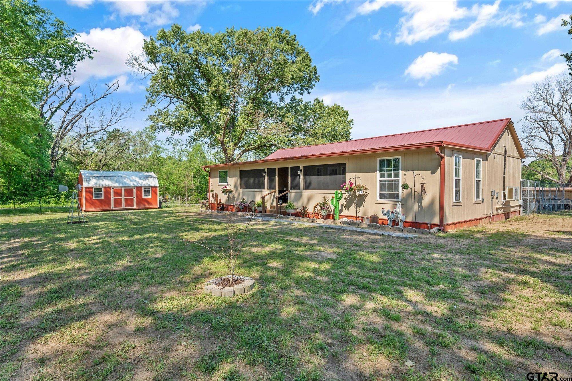 Troup, TX 75789,13277 St Hwy 135 N