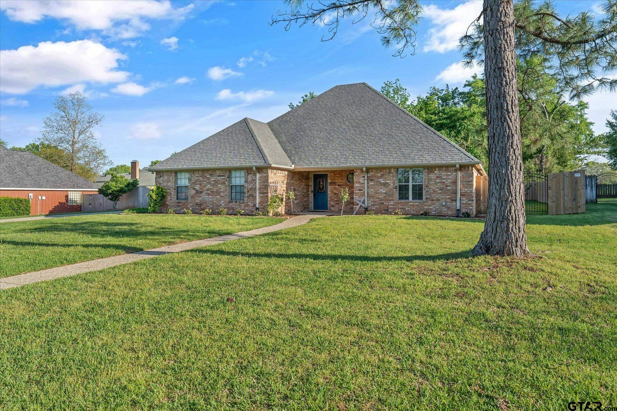 504 Susie St., Chandler, TX 75758
