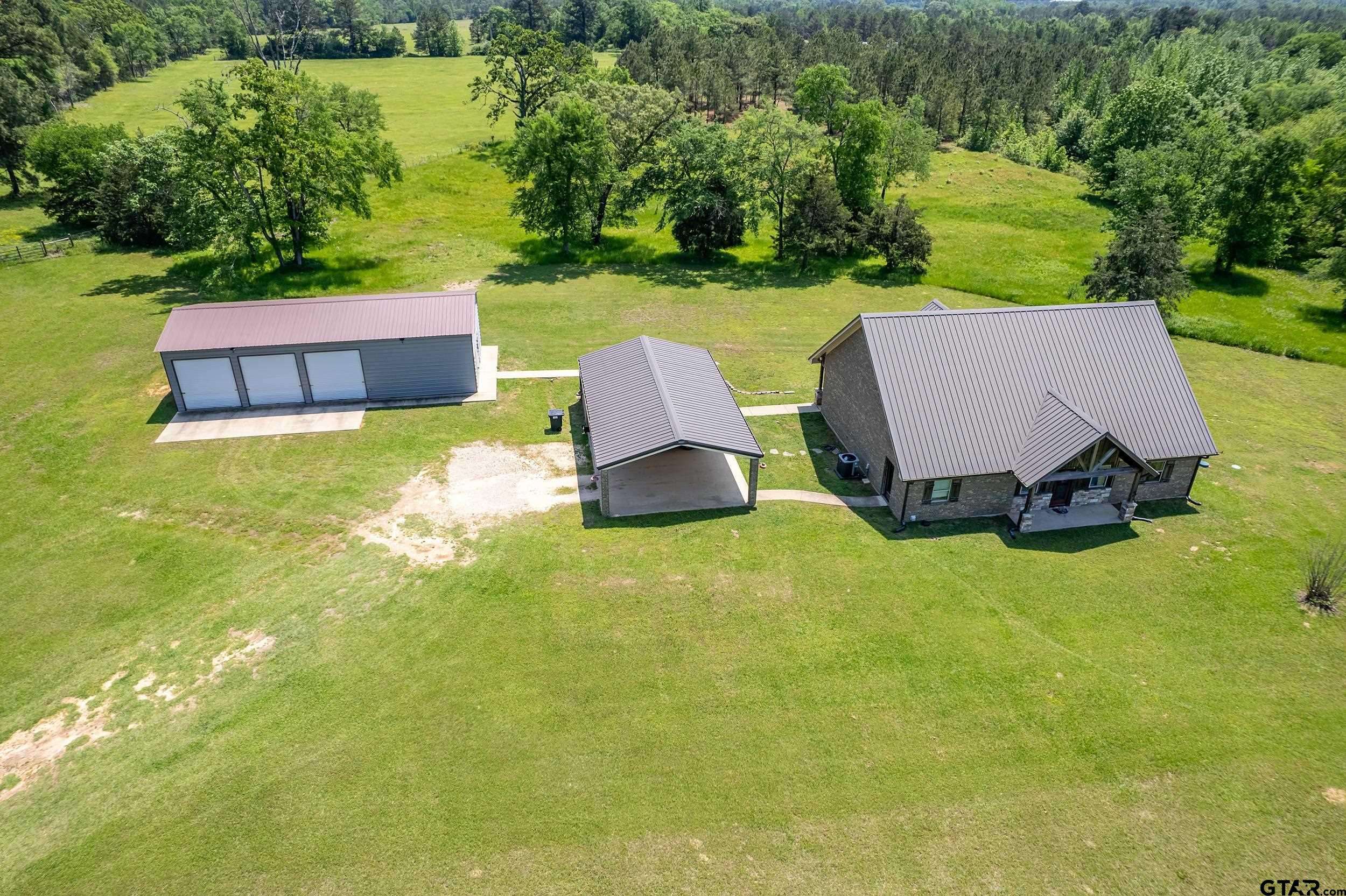 13043 W CR 4182, Henderson, TX 75654