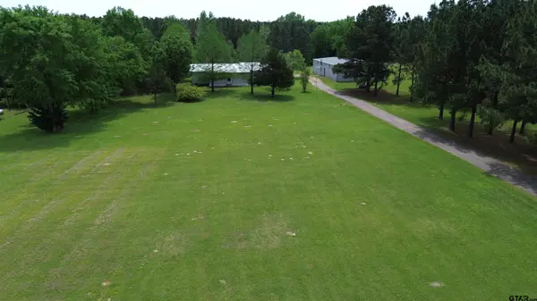 Mineola, TX 75773,25988 CR 462