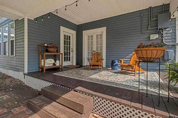 Gilmer, TX 75644,316 Polk St