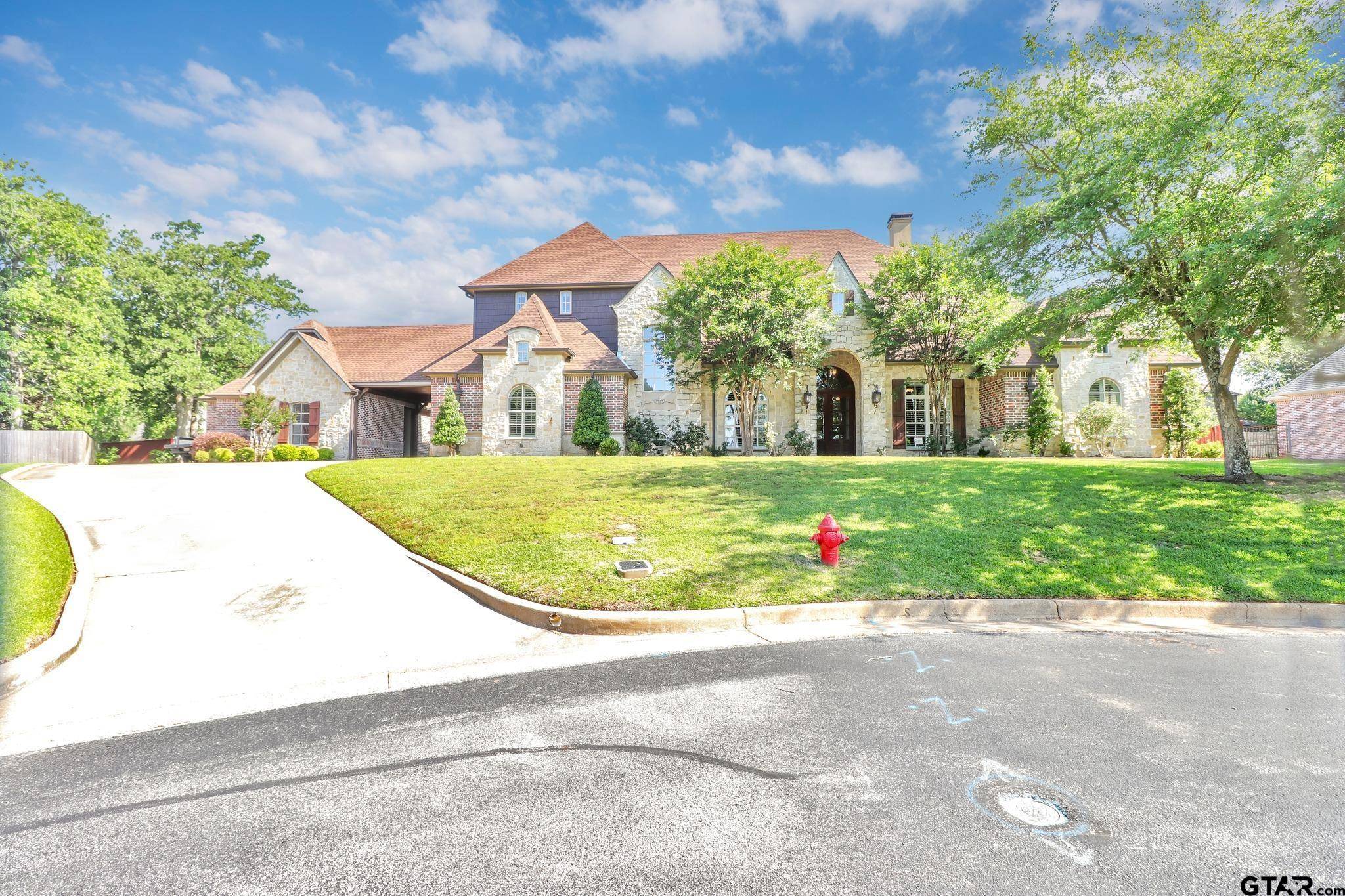 6805 Castle Pines CT, Tyler, TX 75703