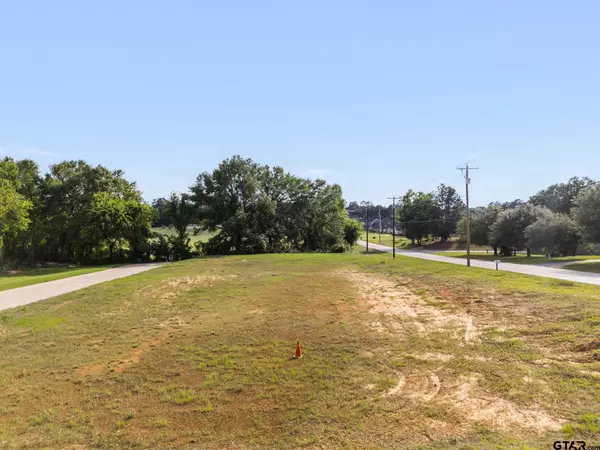 Tyler, TX 75703,14245 County Road 192