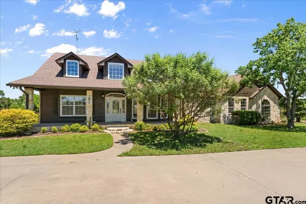 2873 N VZCR 1507,  Van,  TX 75790