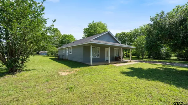 Grand Saline, TX 75140,124 W Patterson Street