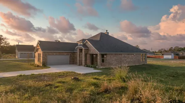 Alba, TX 75410,2062 County Road 1612