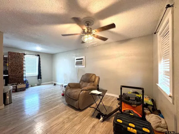 Pittsburg, TX 75686,143 CR 4425