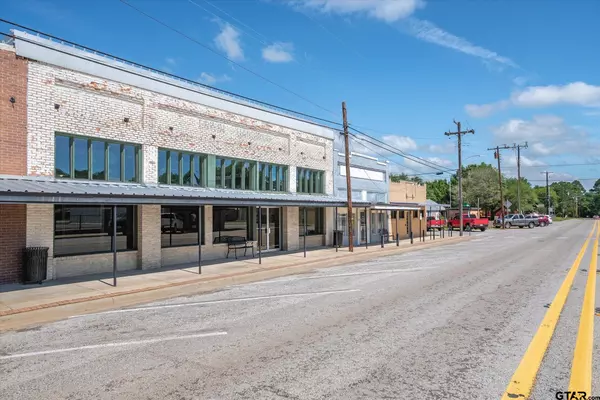 Edgewood, TX 75117,111 N Houston Street
