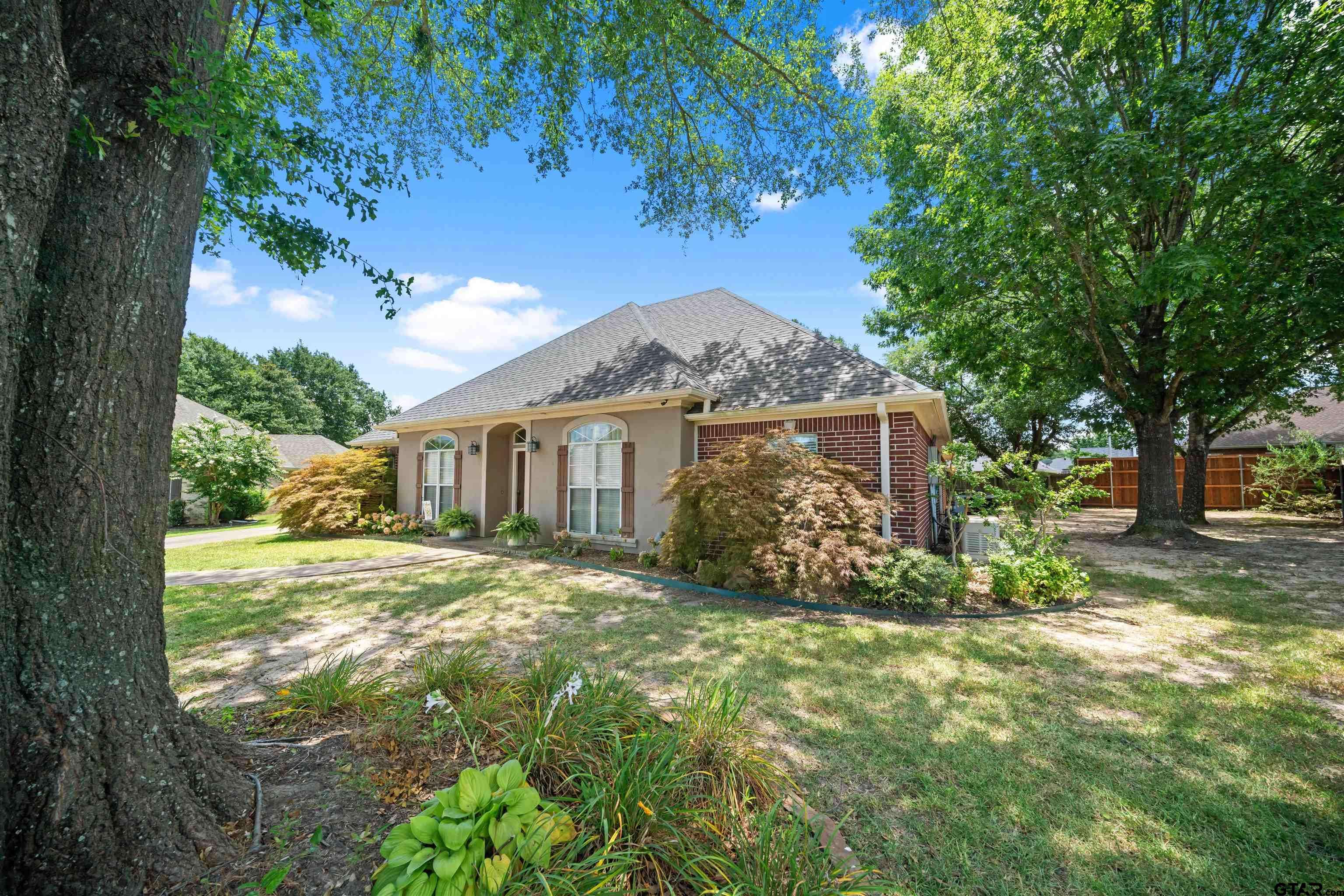 White Oak, TX 75693,2 Pettit Circle
