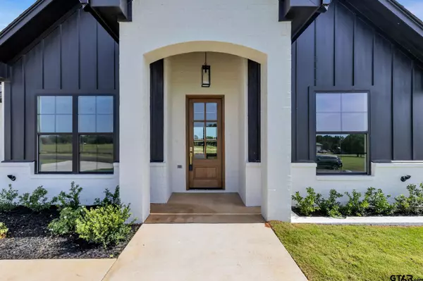 Lindale, TX 75771,15532 County Road 434