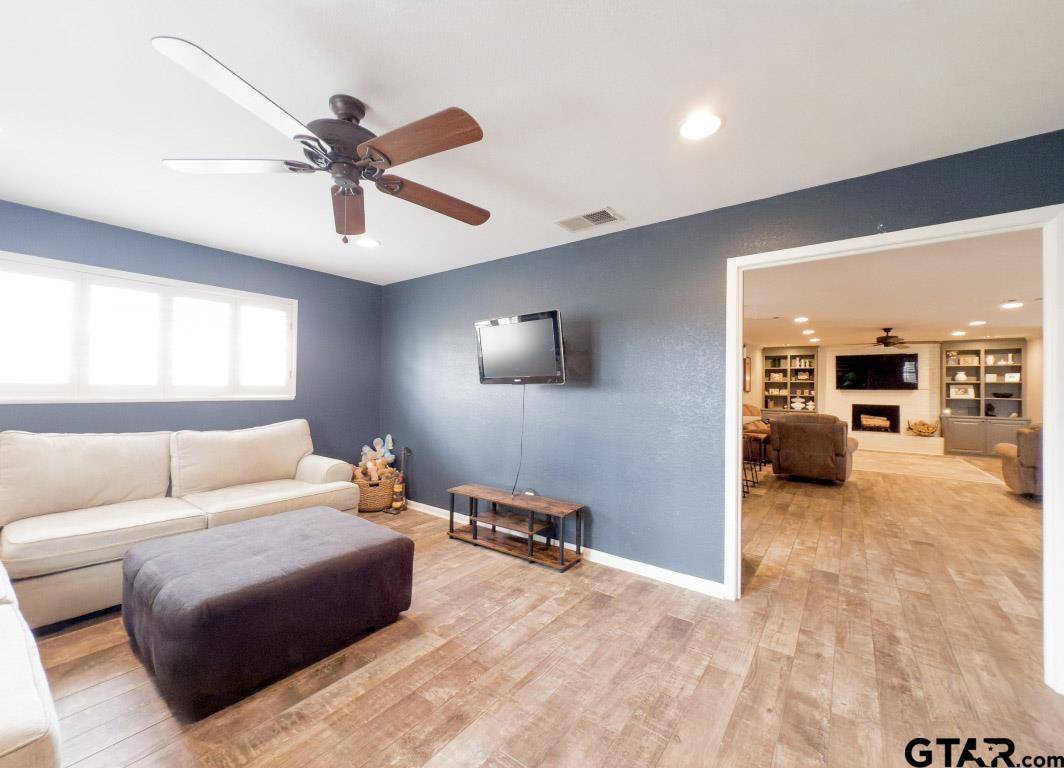 Chandler, TX 75758,13760 FM 315 N