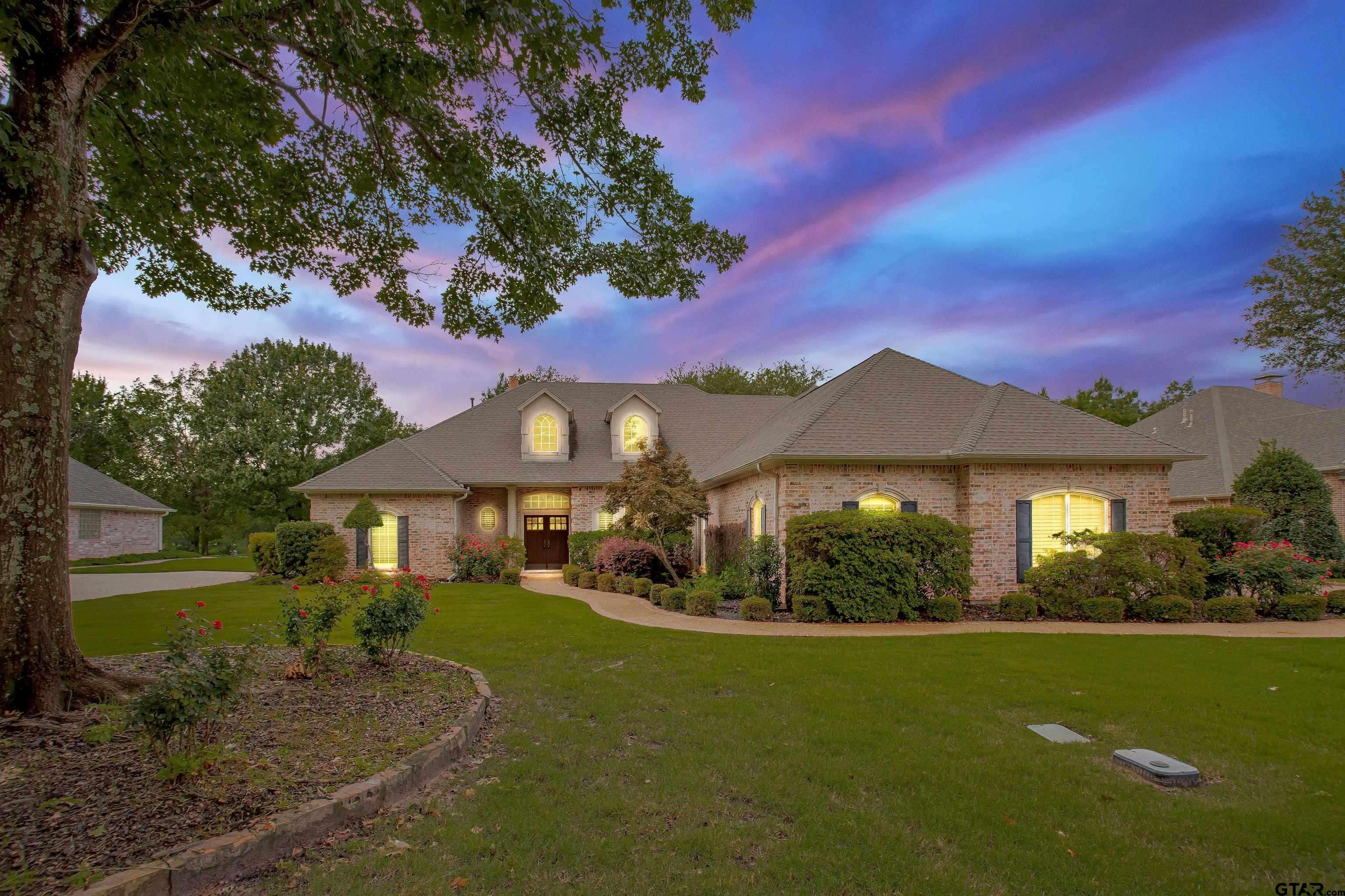 210 Bayhills Dr, Hideaway, TX 75771