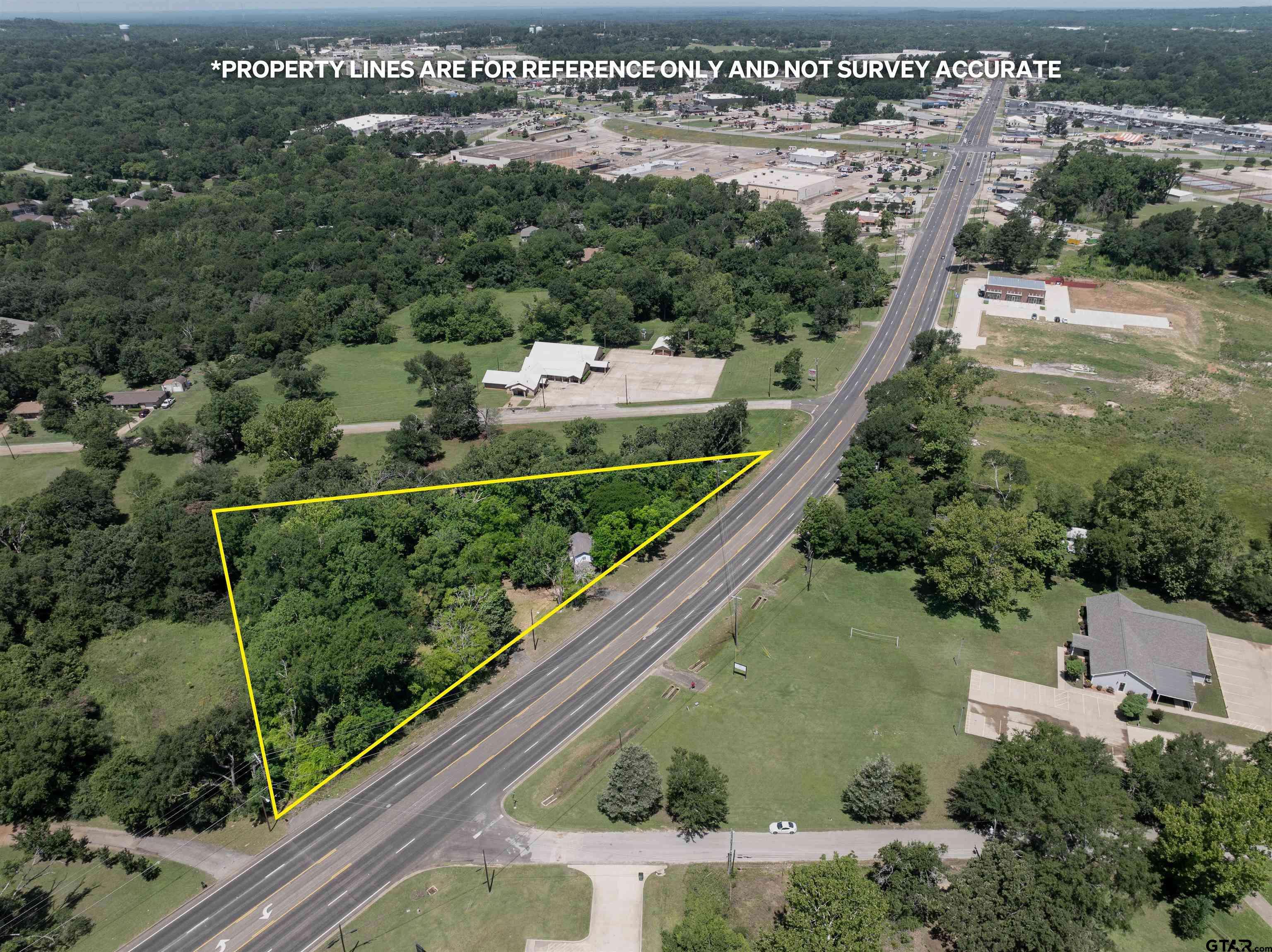 2309 Crockett Rd, Palestine, TX 75801