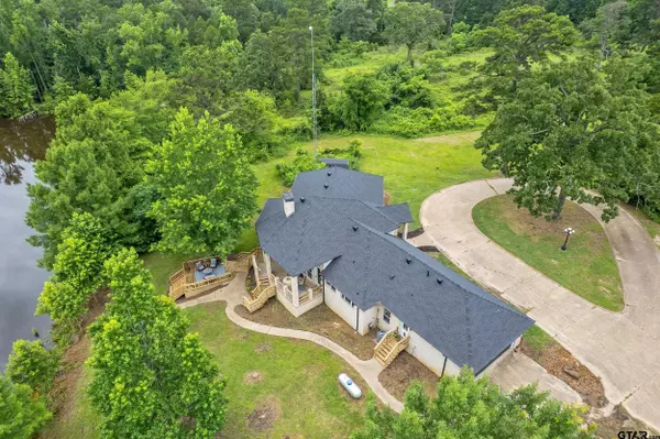 Mineola, TX 75773,293 County Road 2768