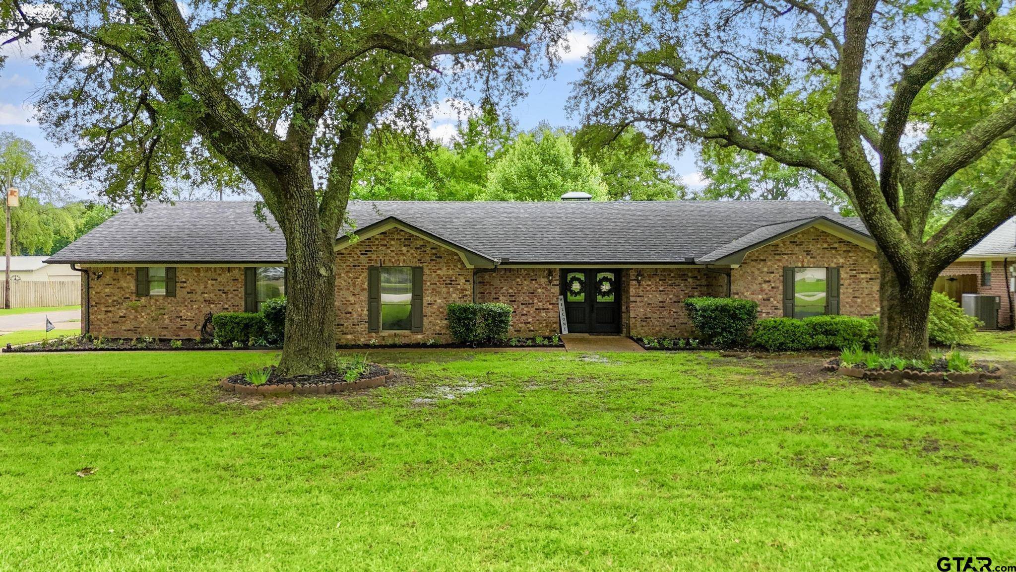 201 Karla Dr, Whitehouse, TX 75791