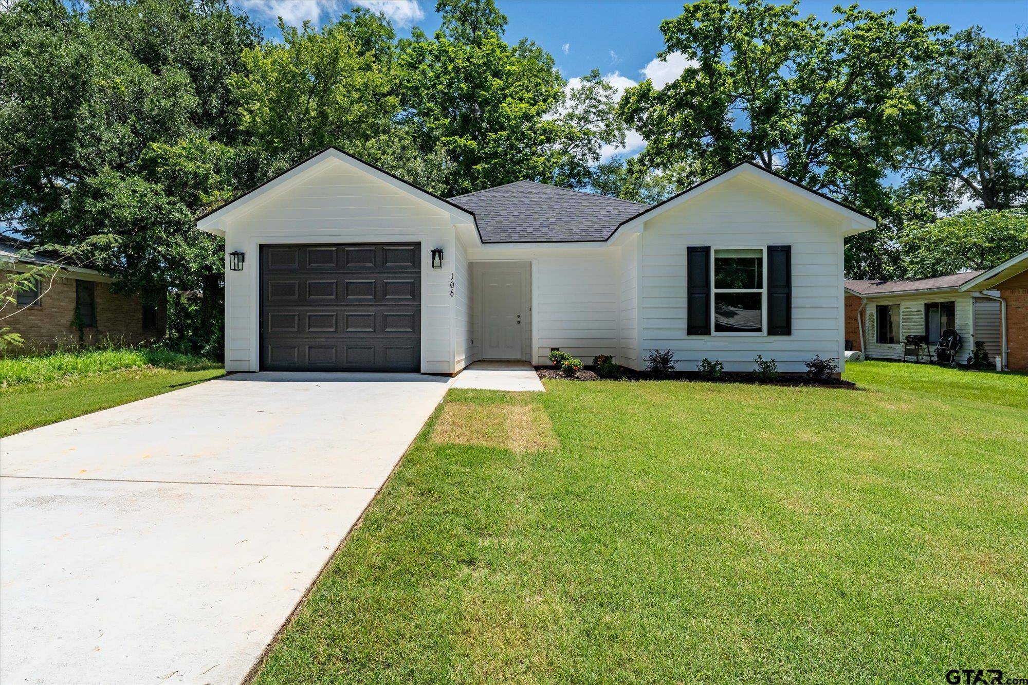 106 N Hearon,  Whitehouse,  TX 75791