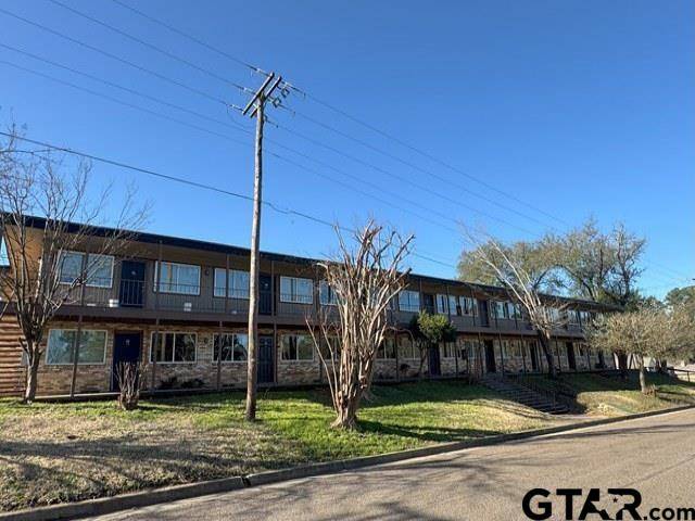 1200 N FOURTH ST, Longview, TX 75601